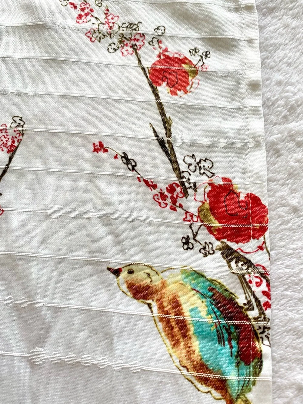 Vintage White Table Linens Napkins with birds set of four